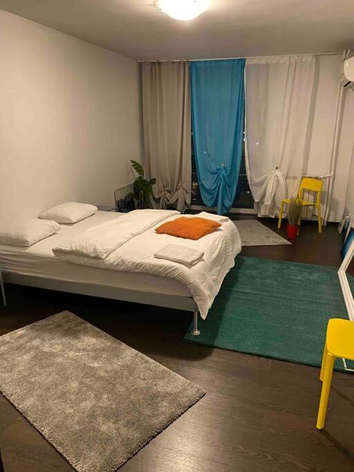 Green Apartment 43 Букурещ Екстериор снимка